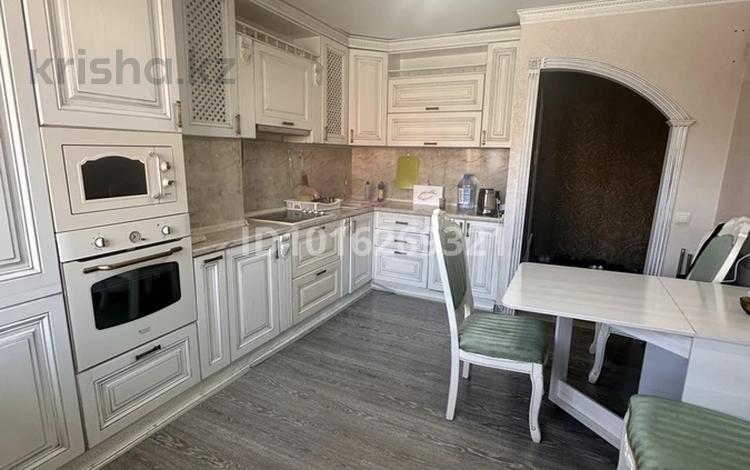3-комнатная квартира · 81.7 м² · 2/6 этаж, Азербаева 6 — жумабаева за 39 млн ₸ в Астане, Сарайшык р-н — фото 2