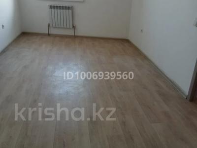 1-комнатная квартира · 33.8 м² · 9/9 этаж, Райымбек Батыр — Halyk Arena за 22 млн ₸ в 
