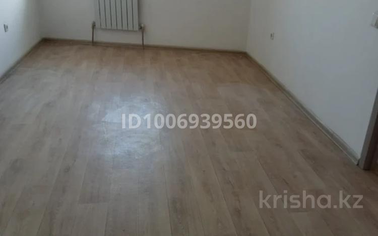 1-комнатная квартира · 33.8 м² · 9/9 этаж, Райымбек Батыр — Halyk Arena за 22 млн ₸ в  — фото 2