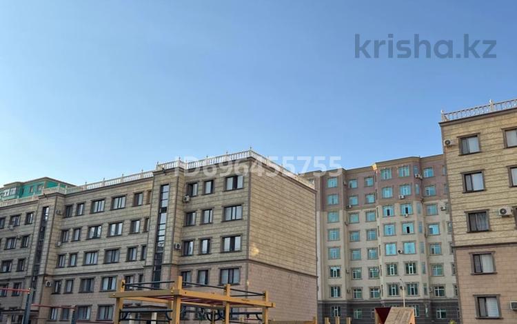 3-комнатная квартира, 100 м², 3/5 этаж, 19-й мкр