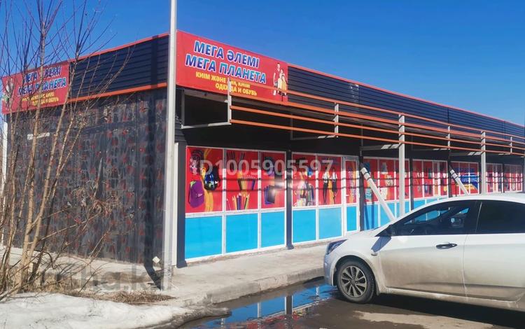 Свободное назначение, офисы, магазины и бутики, склады, общепит, салоны красоты, медцентры и аптеки, образование, развлечения, кабинеты и рабочие места · 540 м² за 2.8 млн 〒 в Караганде, Казыбек би р-н — фото 2