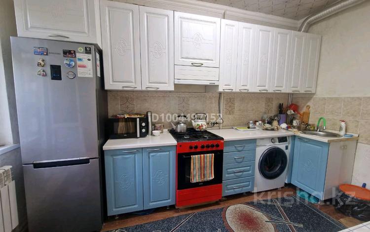 2-комнатная квартира · 54 м² · 3/5 этаж, 3 микрорайон 10 за 16.5 млн 〒 в Байкент — фото 6