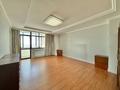 6-бөлмелі пәтер · 379 м² · 30/30 қабат, Ахмет Байтурсынулы — Кошкарбаева, бағасы: 200 млн ₸ в Астане, Алматы р-н — фото 16