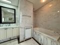 6-бөлмелі пәтер · 379 м² · 30/30 қабат, Ахмет Байтурсынулы — Кошкарбаева, бағасы: 200 млн ₸ в Астане, Алматы р-н — фото 19
