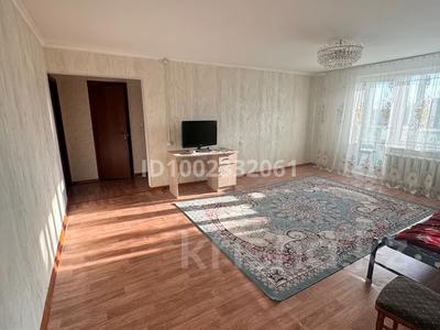 3-комнатная квартира · 73 м² · 3/4 этаж, 2Военный городок 115 — Рядом Цон, автовокзал за 20 млн 〒 в Ушарале