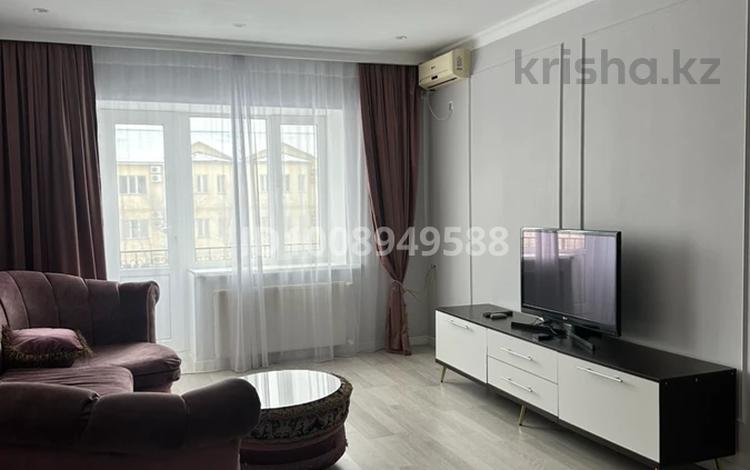 2-бөлмелі пәтер · 68 м² · 3/3 қабат, мкр Нурсая, Абулхаир хана 17Б — Между Салтанат сарайы и ЖК Талан, бағасы: 260 000 ₸ в Атырау — фото 6