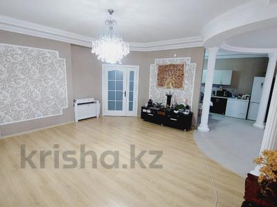 Продажа квартир в Астане: 3-комнатная квартира · 150 м² · 21/30 этаж, Габдуллина за 50 млн 〒 3-комнатная квартира · 150 м² · 21/30 этаж, Габдуллина за 50 млн 〒 в Астане