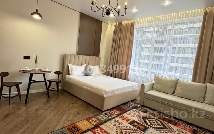 2-комнатная квартира · 60 м² · 2/19 этаж, Туран 52/5, 52/6, 52/7 за 35 000 ₸ в Астане, Есильский р-н — фото 2