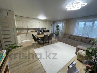 4-бөлмелі пәтер · 127 м² · 3/9 қабат, 8-й Микрорайон 24, бағасы: 72.5 млн ₸ в Костанае