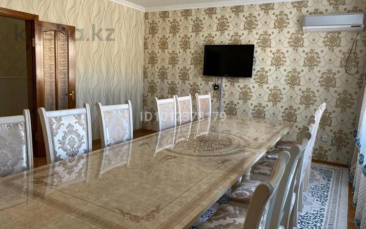 3-бөлмелі пәтер · 108 м² · 4/6 қабат, мкр Шанхай, Санкибай батыр 159 Б — Макаренко, бағасы: 35 млн ₸ в Актобе — фото 2