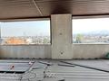 6-бөлмелі пәтер · 300 м² · 3/5 қабат, мкр Таусамалы, ​Герольда Бельгера 1Б, бағасы: 189 млн ₸ в Алматы, Наурызбайский р-н — фото 39
