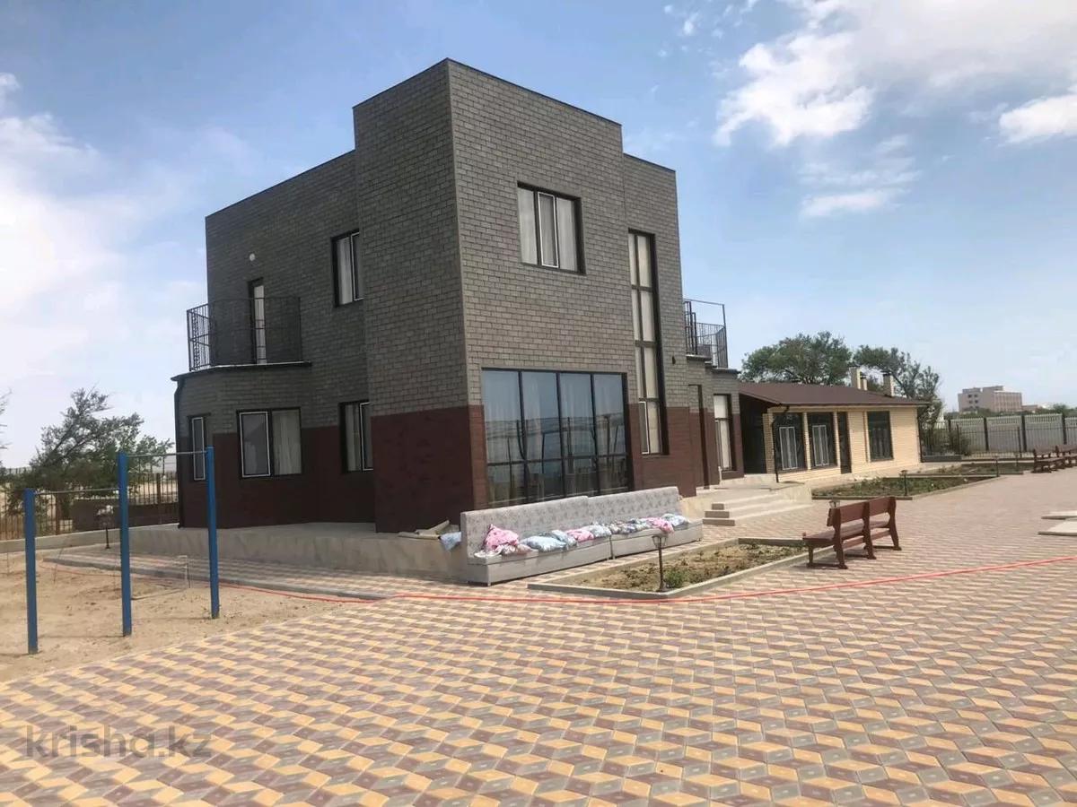 Актау снять жилье. Актау family town жк. Крыша актау аренда. Крыша актау аренда. Актау приморский.