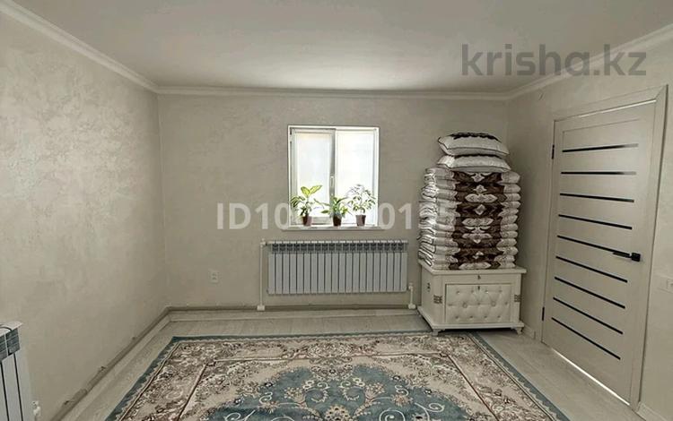 Отдельный дом · 3 комнаты · 100 м² · , мкр Коктем, Жайсан жангереев 39 — Жайсан жангереев 39 за 25 млн ₸ в Атырау — фото 2