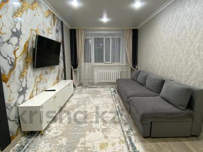 3-комнатная квартира · 59.8 м² · 4/4 этаж, Бауыржана Момышулы 121 за 14 млн 〒 в Экибастузе