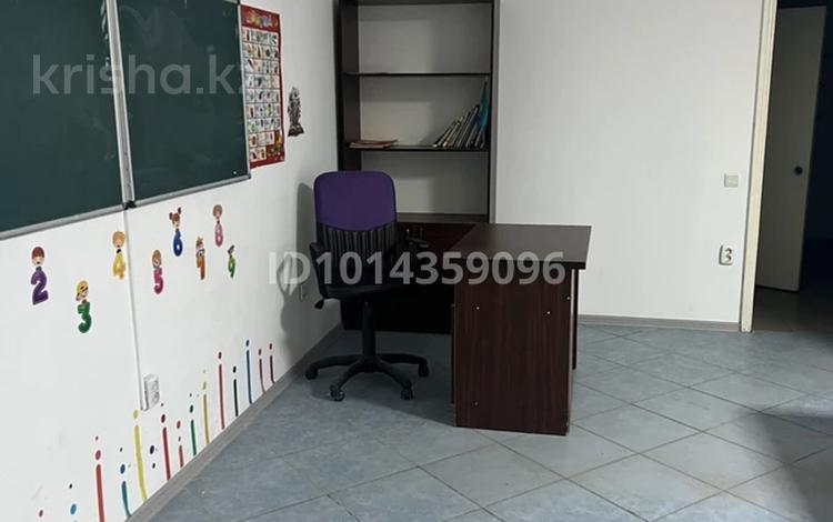 Еркін · 50 м², бағасы: 150 000 ₸ в Атырау, мкр Центральный — фото 2