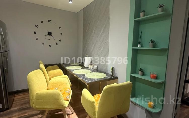 2-комнатная квартира · 60 м² · 1/1 этаж, Носикова 60 — Энтузиастов Носикова за 30 000 ₸ в Усть-Каменогорске, Ульбинский — фото 2
