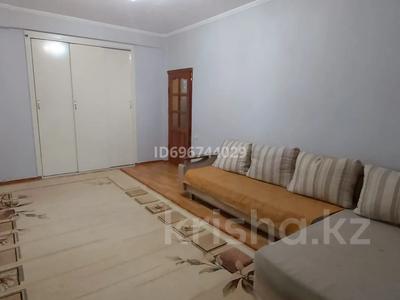 1-бөлмелі пәтер, 40 м², 7/9 қабат ай сайын, мкр Калкаман-2 13, бағасы: 200 000 〒 в Алматы, Наурызбайский р-н