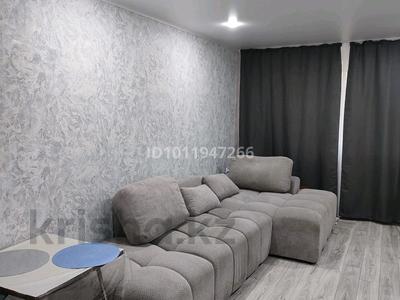 2-бөлмелі пәтер · 44 м² · 1/5 қабат, ул. Абая 39/1, бағасы: 9 млн ₸ в Темиртау