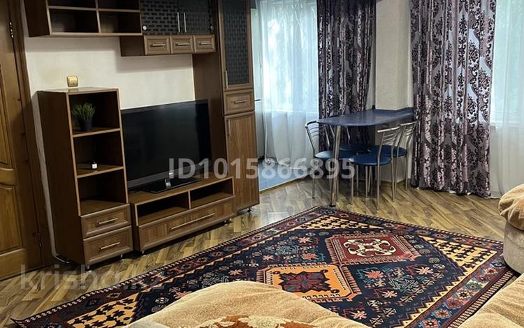 2-комнатная квартира · 47 м² · 2/5 этаж, Новаторов 19 за 165 000 ₸ в Усть-Каменогорске — фото 2