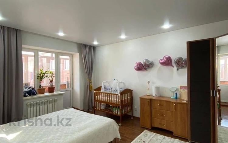 3-комнатная квартира · 86 м² · 4/5 этаж, Сарыарка 9/14 за 30.6 млн ₸ в Кокшетау — фото 2
