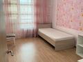 3-комнатная квартира · 88 м² · 5/8 этаж, Кабанбай батыра за 400 000 ₸ в Астане, Есильский р-н — фото 11