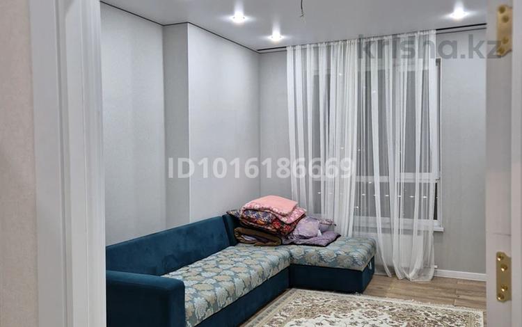 2-комнатная квартира · 67 м² · 11/16 этаж, Ж.Нажимеденова 54 за 300 000 ₸ в Астане, Сарайшык р-н — фото 2
