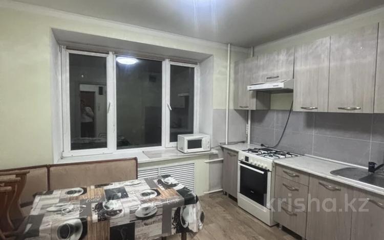 1-комнатная квартира · 42 м² · 2/5 этаж, Жибек Жолы 19 — Жибек Жолы Каирбекова /Угол Барибаева за 220 000 〒 в Алматы, Медеуский р-н — фото 2