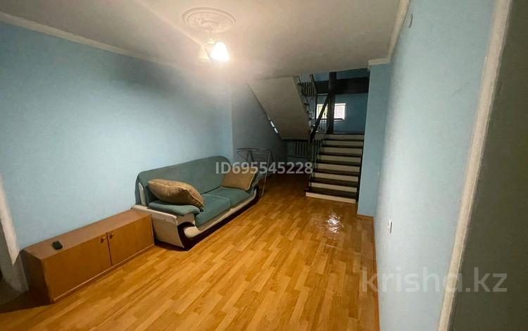 Отдельный дом · 6 комнат · 240 м² · 12 сот., Грушовая 12 за 78 млн ₸ в Бельбулаке (Мичурино) — фото 2