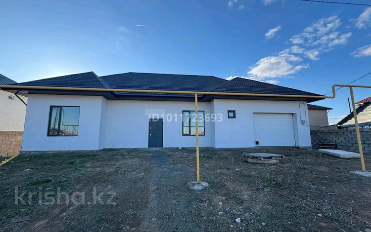 Отдельный дом · 5 комнат · 220 м² · 10 сот., Байконыр 5 за 51 млн ₸ в Косшы — фото 2
