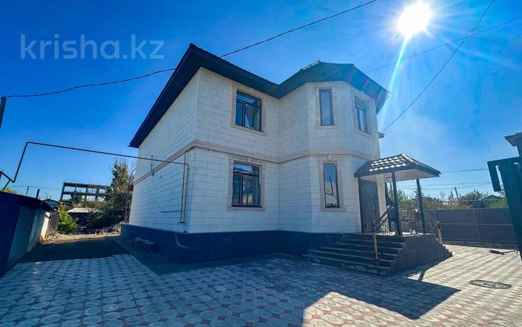 Отдельный дом · 6 комнат · 280 м² · 7 сот., Аксуйская 91 за 105 млн ₸ в Талдыкоргане — фото 2