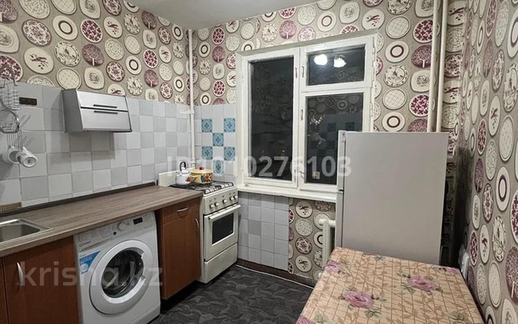 2-бөлмелі пәтер · 46 м² · 3/5 қабат, мкр №9 35, бағасы: 230 000 ₸ в Алматы, Ауэзовский р-н — фото 2