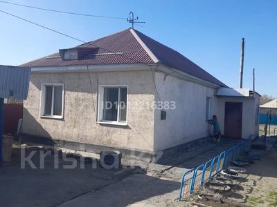 Отдельный дом · 4 комнаты · 90 м² · 6 сот., Щорса 6 Б — Нажаловавшись за 15 млн ₸ в Семее