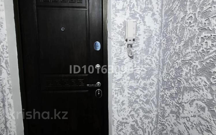 3-комнатная квартира · 65 м² · 4/5 этаж, мкр Жансая 24 за 130 000 ₸ в Таразе — фото 2