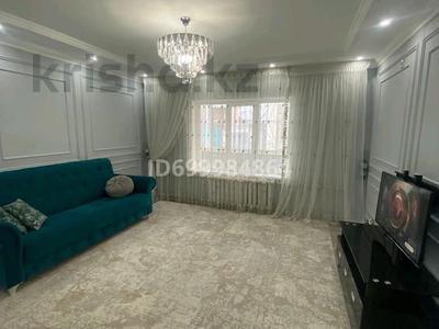 3-комнатная квартира · 70 м² · 1/5 этаж, Сатпаев 10 — Ул.Сатпаев 10 возле ПетроКазакстана за 23 000 〒 в 