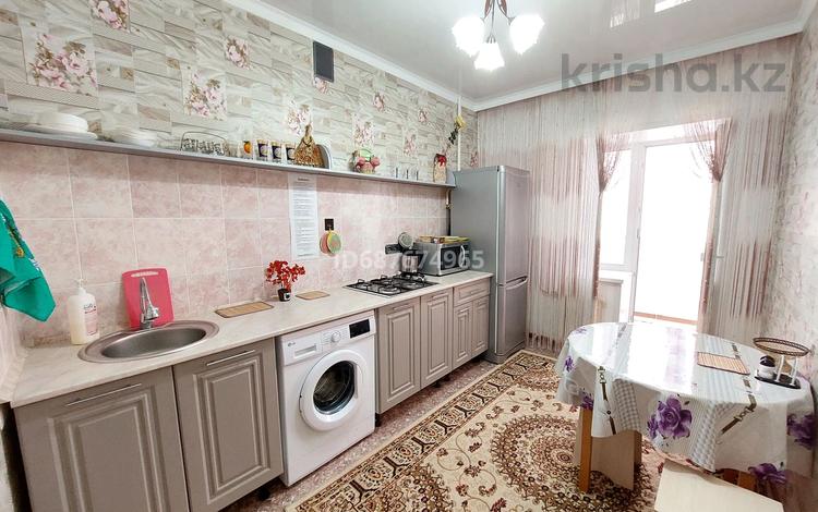 2-комнатная квартира · 60 м² · 3/6 этаж, Абая 236 за 13 000 ₸ в Уральске — фото 15