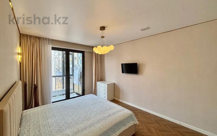 2-бөлмелі пәтер · 77 м² · 3/10 қабат, Толе би 285/8к9, бағасы: 51 млн ₸ в Алматы, Ауэзовский р-н — фото 76