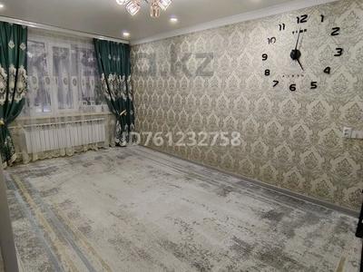 3-бөлмелі пәтер · 60 м² · 1/5 қабат, Байтурсынова 17 — Есет батыра, бағасы: 11.5 млн ₸ в Алге