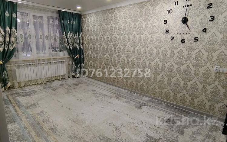 3-бөлмелі пәтер · 60 м² · 1/5 қабат, Байтурсынова 17 — Есет батыра, бағасы: 11.5 млн ₸ в Алге — фото 2