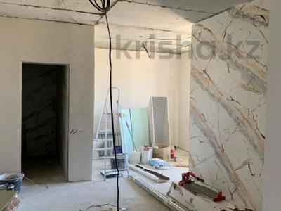 3-комнатная квартира, 70 м², 9/9 этаж, мкр Думан-2 за 21.5 млн 〒 в Алматы, Медеуский р-н