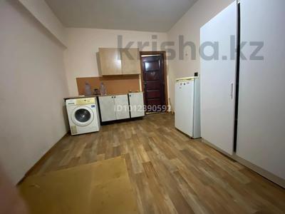 1-бөлмелі пәтер · 14 м² · 4/5 қабат, ул. Утеген батыра 71А, бағасы: 11 млн ₸ в Алматы, Ауэзовский р-н