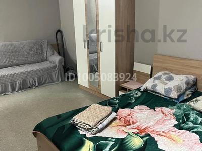 1-бөлмелі пәтер · 36 м² · 5/9 қабат, Назарбаева 71, бағасы: 2 500 〒 в Усть-Каменогорске, Ульбинский