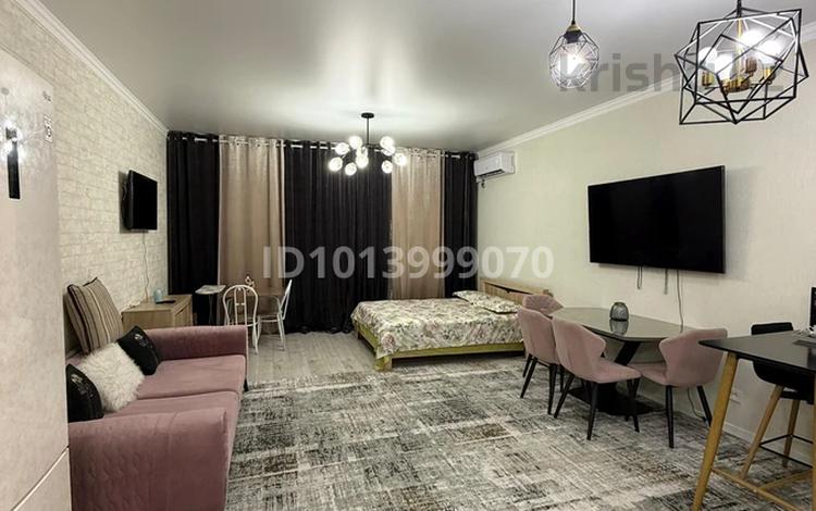 1-комнатная квартира · 50 м² · 4/9 этаж, мкр Нурсат 78, 79 за 200 000 ₸ в Шымкенте, Каратауский р-н — фото 2