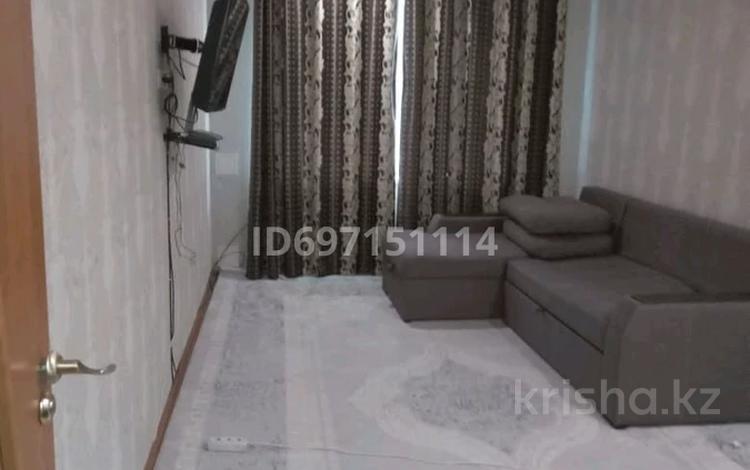 2-комнатная квартира · 55 м² · 1/5 этаж, 27-й мкр 20 за 14 млн ₸ в Актау — фото 2