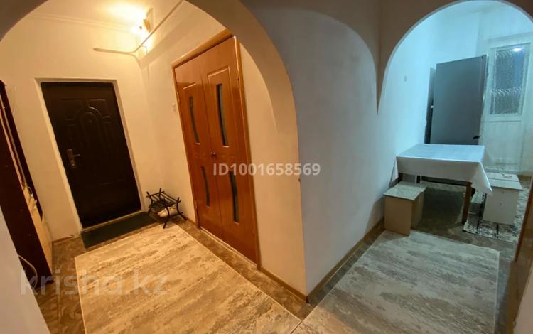3-комнатная квартира · 63 м² · 2/5 этаж, мкр.Мерей 22 за 17.5 млн ₸ в  — фото 2