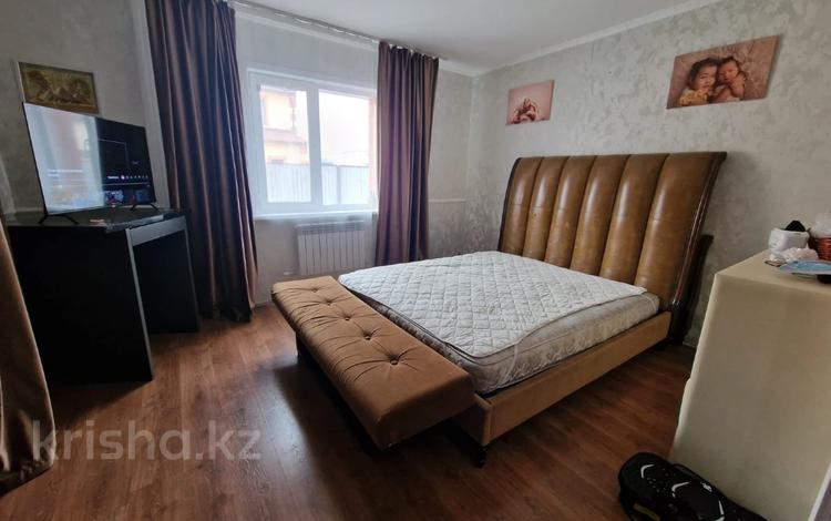 Отдельный дом · 7 комнат · 250 м² · 10 сот., Жандарбекова 25 за 110 млн ₸ в Астане, Нура р-н — фото 2