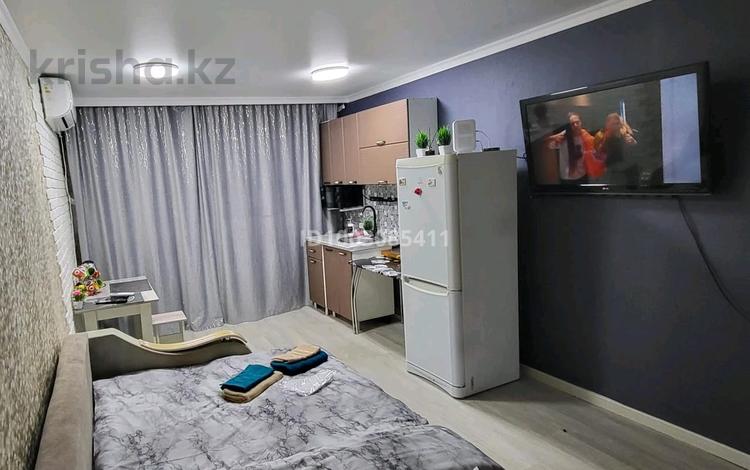 2-комнатная квартира · 38 м² · 5/5 этаж, Майкудук, Майкудук, 13й микрорайон 29 за 10 000 ₸ в Караганде, Алихана Бокейханова р-н — фото 2