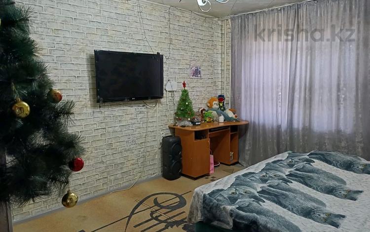 1-бөлмелі пәтер · 26 м² · 4/5 қабат, мкр Самал 10, бағасы: 8 млн ₸ в Талдыкоргане — фото 2