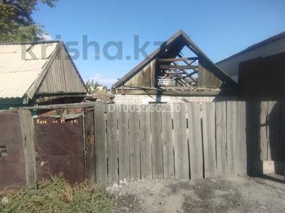 Отдельный дом · 3 комнаты · 60 м² · 4 сот., 8 км 6 — Находится возле Жанасемейского ЖД вокзала за 10 млн ₸ в Семее