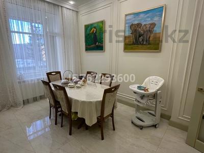 4-комнатная квартира · 138.8 м² · 1/8 этаж, Шамши Калдаяков 8/1 за 145 млн ₸ в Астане, Алматы р-н