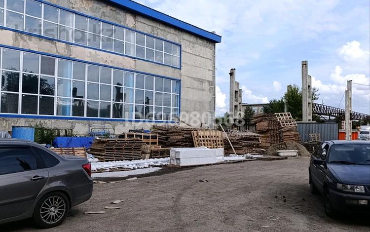 Промбаза · 18.6 соток, 1-й микрорайон, Киевская 17 — Кобланды Батыра-Киевская за 75 млн ₸ в Костанае — фото 11